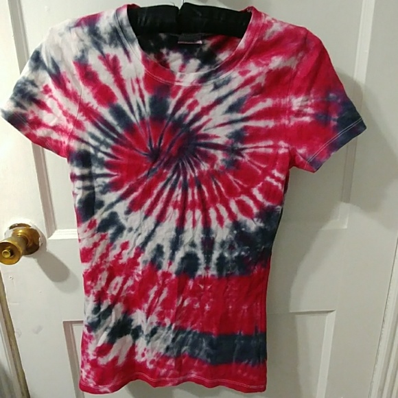 Tops - Hippie festival tye dye top